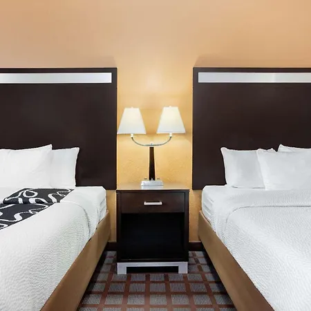 La Quinta By Wyndham Indianapolis Airport Plainfield Hotel Exterior photo