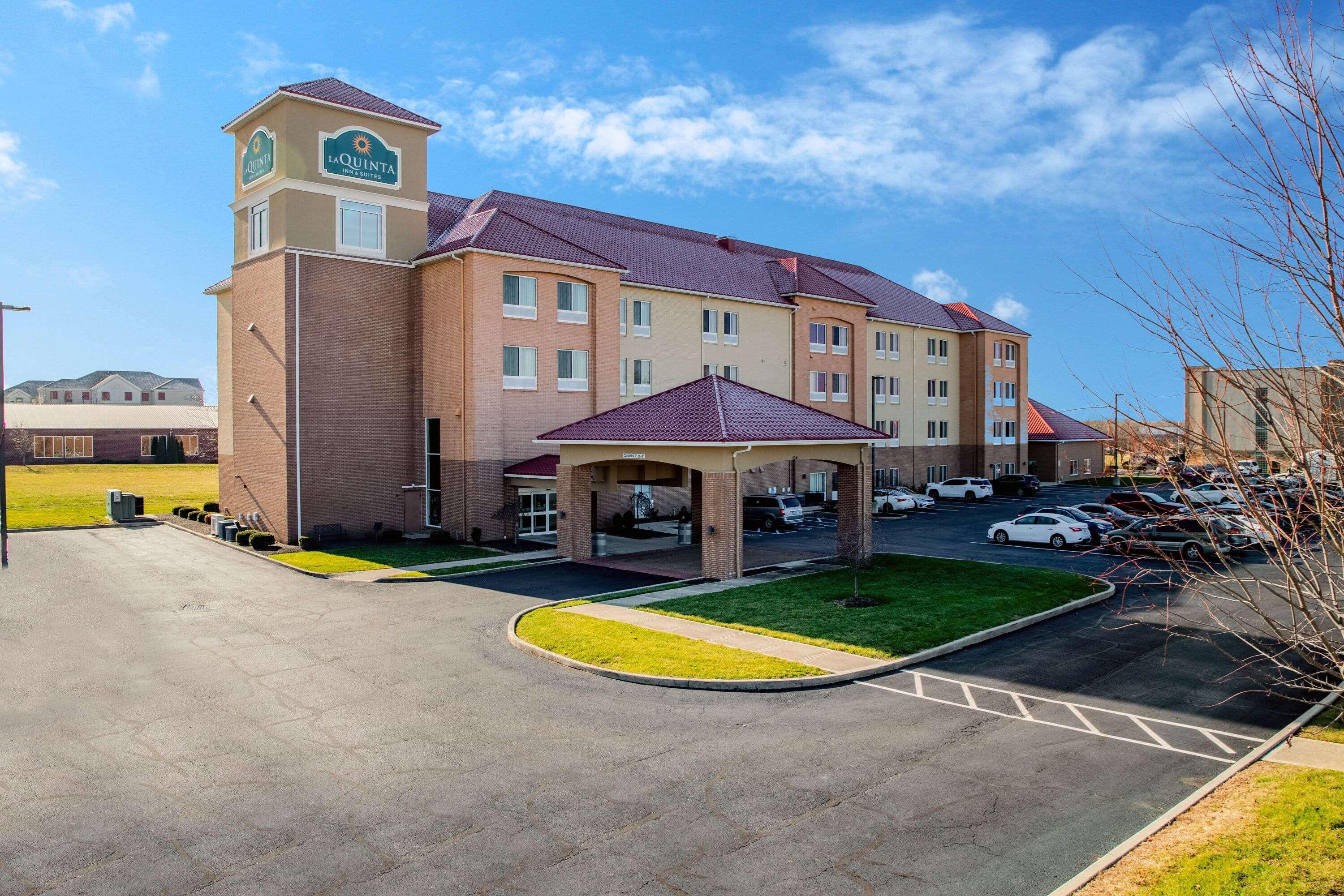 La Quinta By Wyndham Indianapolis Airport 3*