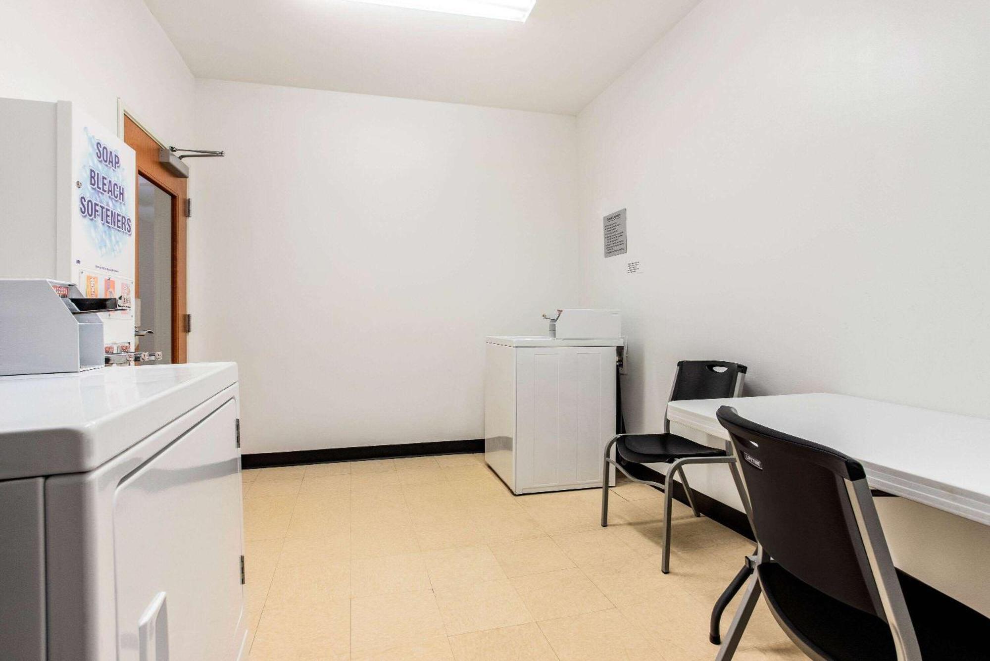 La Quinta By Wyndham Indianapolis Airport Hotel Plainfield